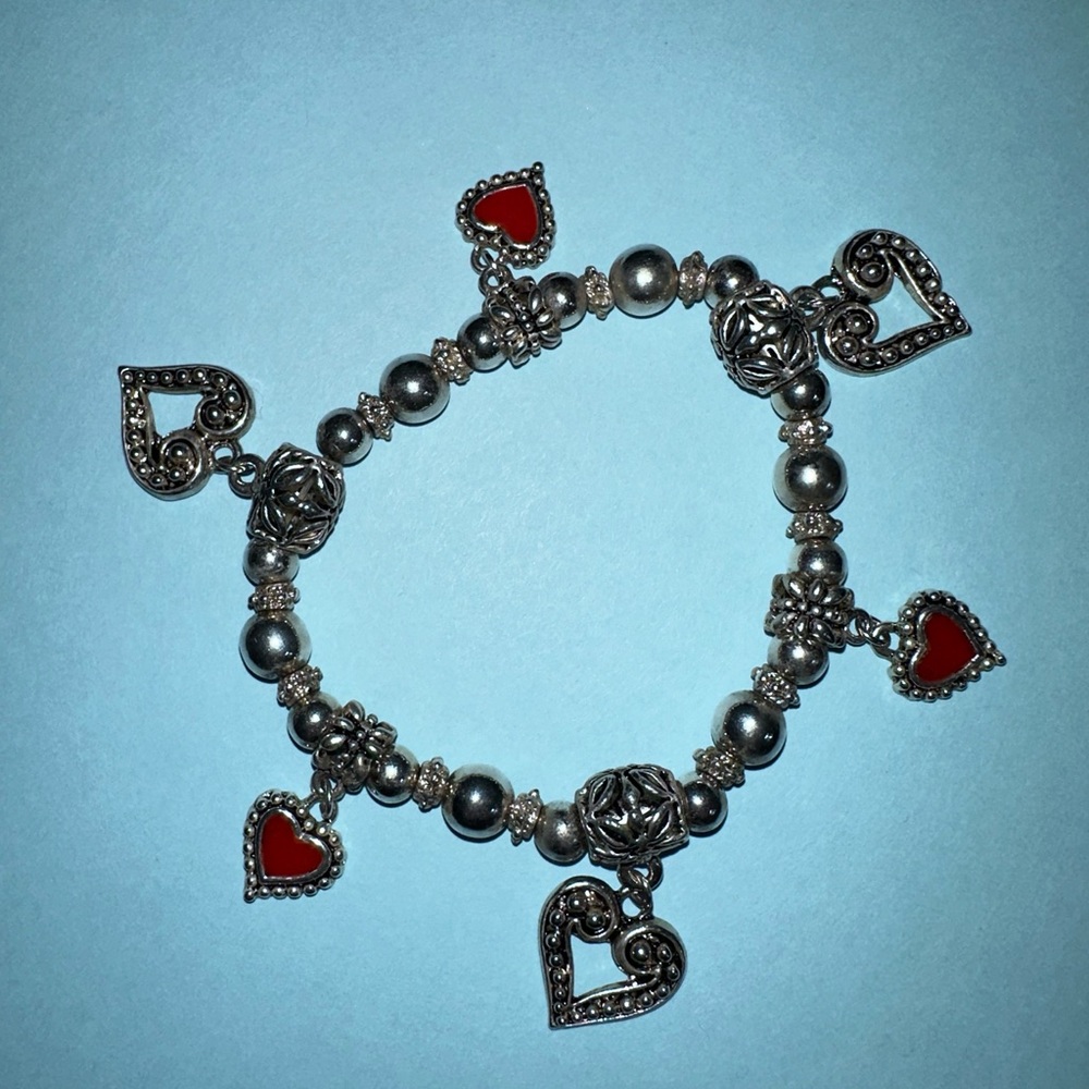 Bracelet with hearts